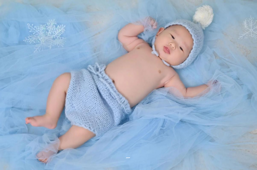 莒县摸孕妇肚子沾喜气
